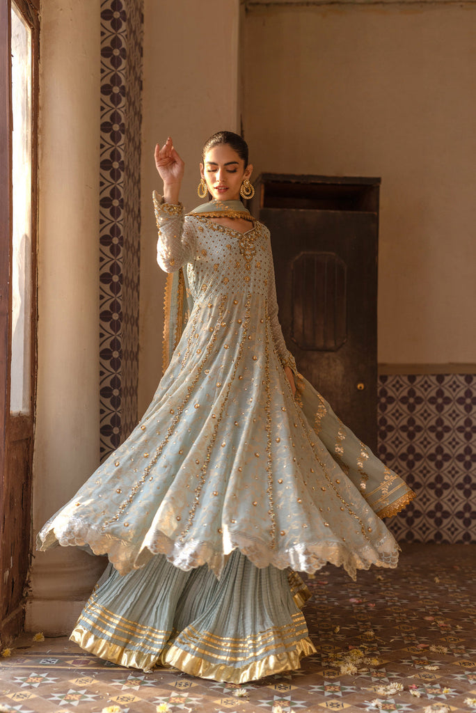 Sana Abbas Designer – Sana Abbas Global